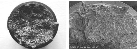 圖14-74 失效件宏觀形貌 圖14-75 失效件斷面微觀形貌
